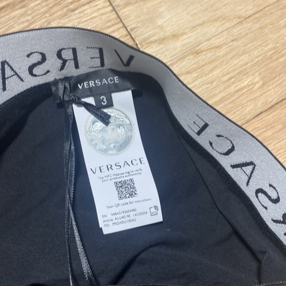 Versace black logo men’s briefs cut underwear - new with tags - Picture 3 of 5